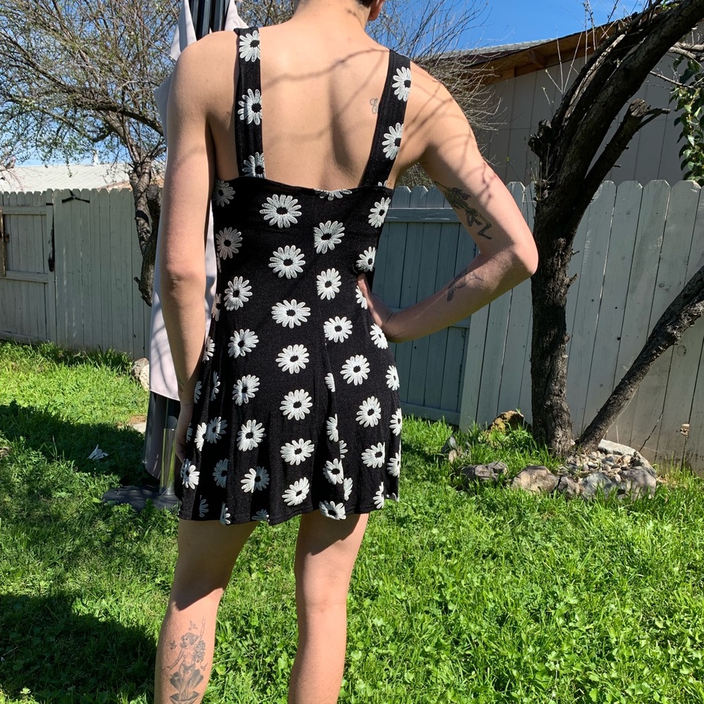 SOLD!!90’s mini sunflower dress